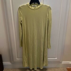 Reborn J Women’s Medium Lime/Yellow Stretchy/Lightweight Dress Above Knee